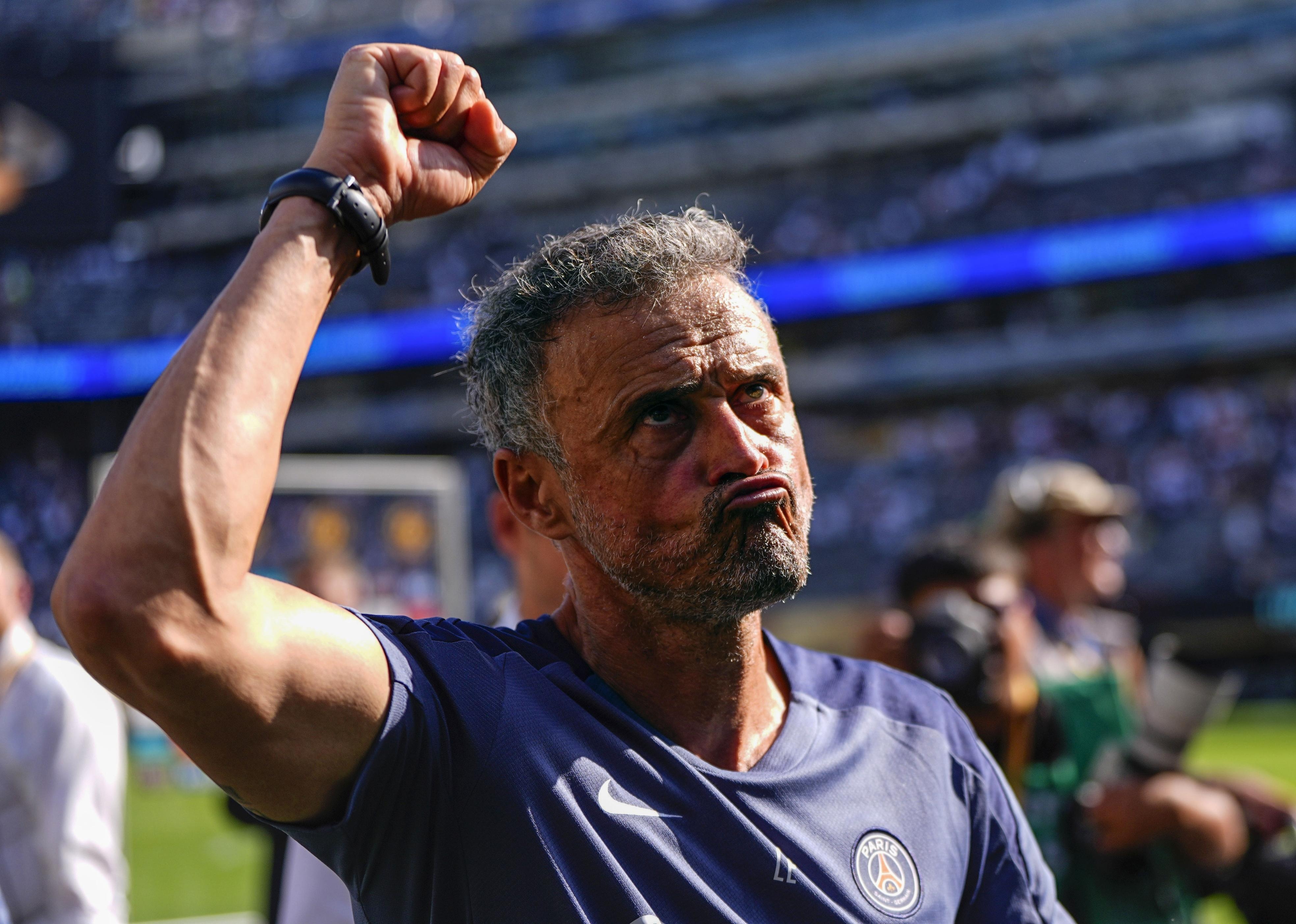 参赛的每个赛季都能带领球队晋级8强，恩里克是欧冠历史唯一