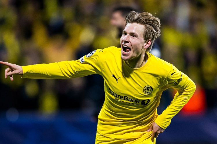 海于格在本赛季欧冠淘汰赛阶段直接参与4个进球，仅次于巴尔韦德