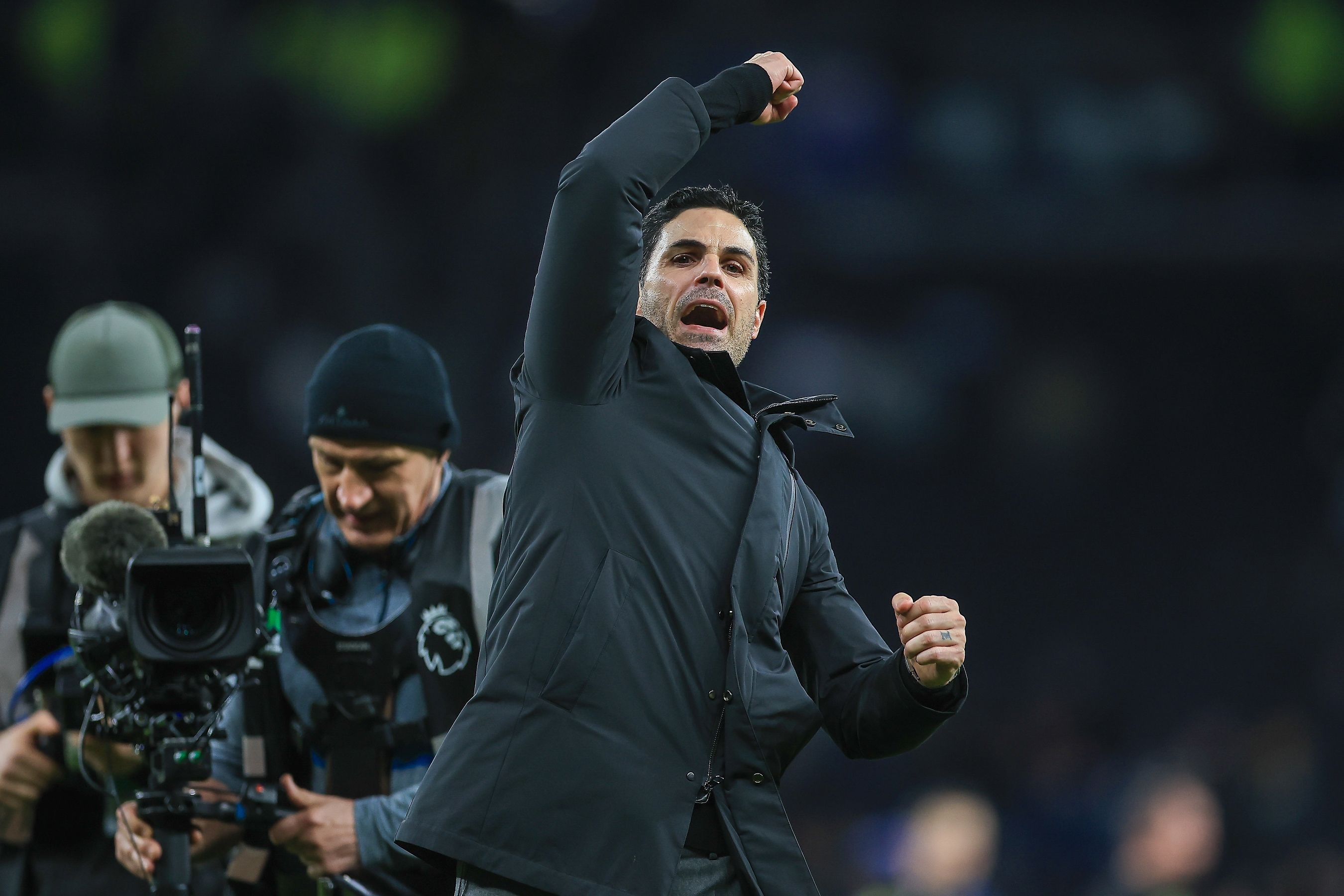 阿森纳连续3个赛季欧冠晋级8强，为队史第二次做到