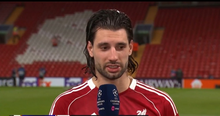 索博：能被拿来与杰拉德比较是种赞美 我们从第一秒就拼尽全力