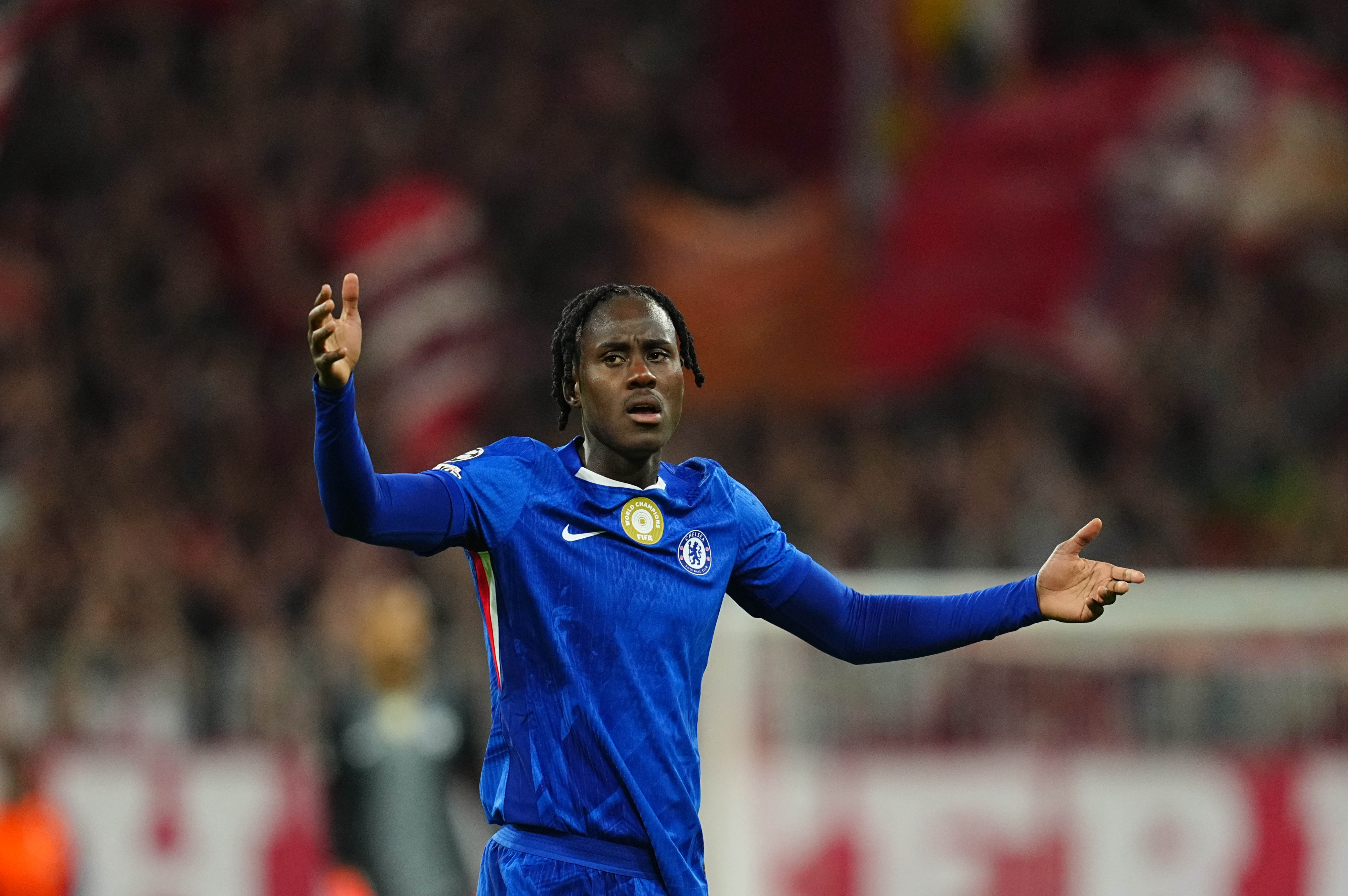 罗塞尼尔：查洛巴情况没我们担心的那么严重，预计要六周恢复