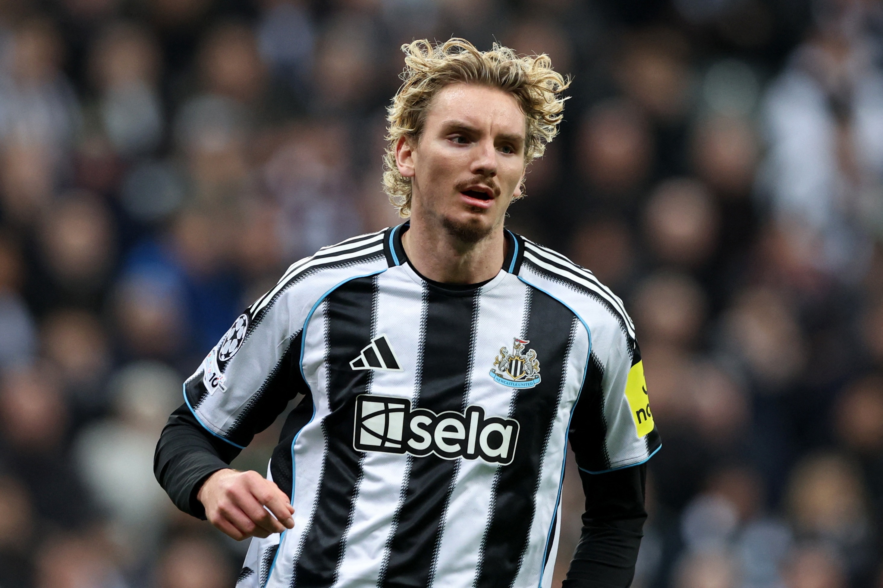 邮报:拜仁仍关注沃尔特马德,但目前并未将他视为主要目标