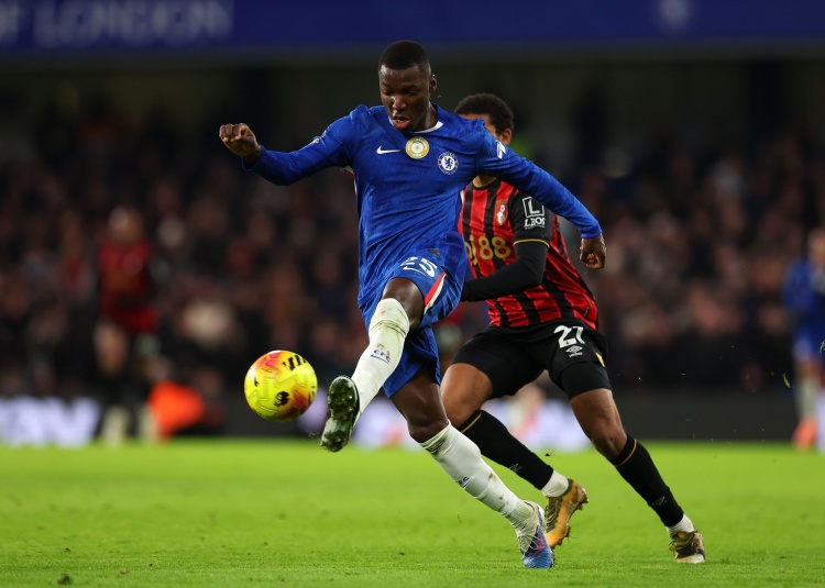 凯塞多快问快答:库库最早出来训练也最有趣,詹姆斯社媒做得最好