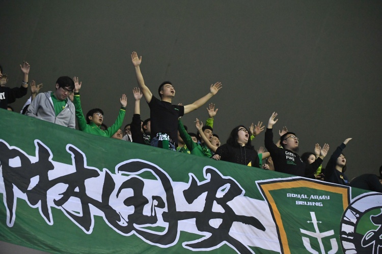 为方便国安球迷前往客场,铁路部门开通4月4日北京至沈阳球迷专列