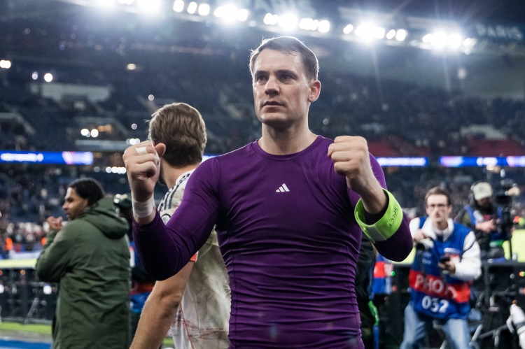 乌尔赖希为诺伊尔送生日祝福：祝你身体健康一切顺利，一起成功！