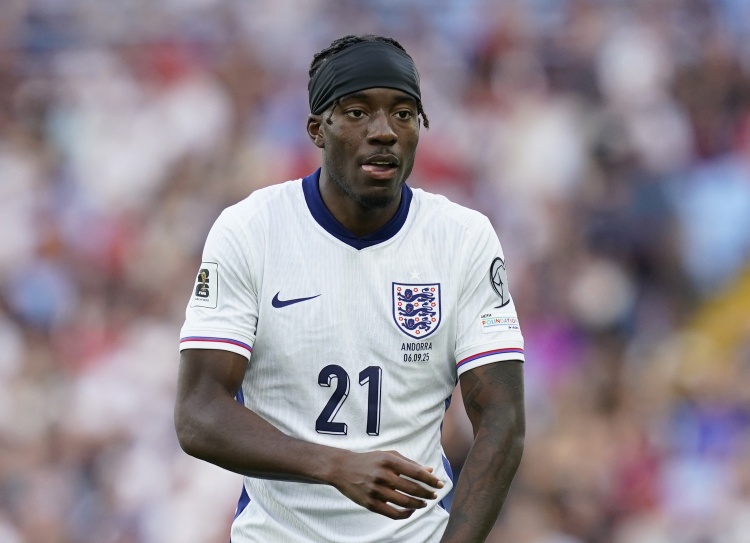 马杜埃凯：我和萨卡都清楚竞争是必然的，我们会互相学习彼此优点