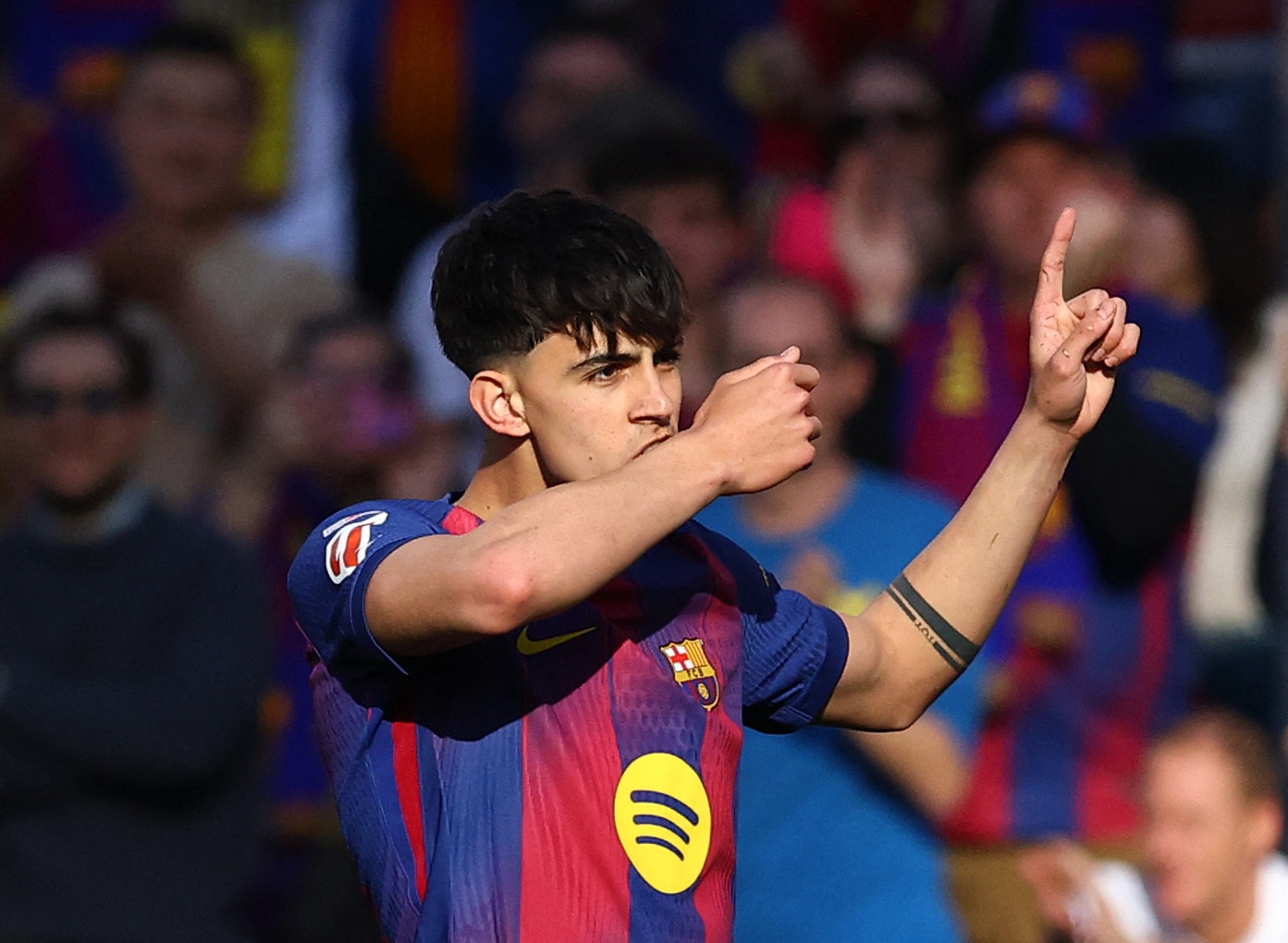 贝尔纳尔:心理辅导对我来说至关重要 梦想赢得欧冠和世界杯冠军