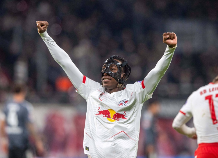 接班法老?记者:迪奥曼德是利物浦目标之一,莱比锡要价1亿欧元