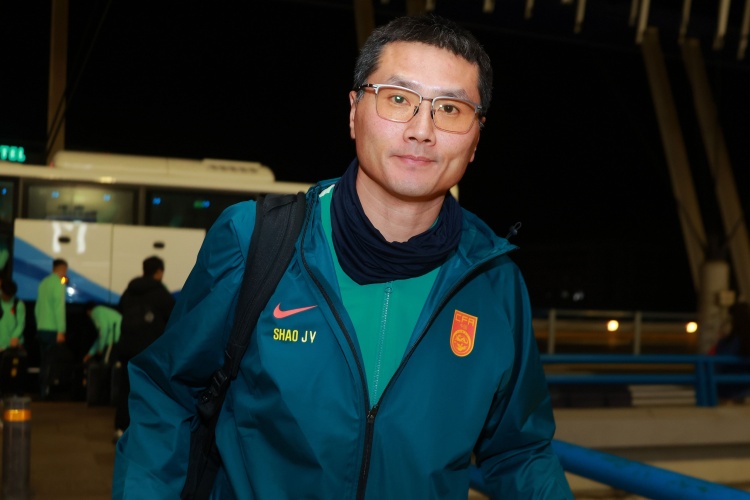 东体:库拉索实力相当于荷甲中游队,邵佳一首秀的压力不难想象