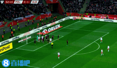 波兰神锋!莱万头球扳平为波兰保留晋级希望,波兰1-1阿尔巴尼亚