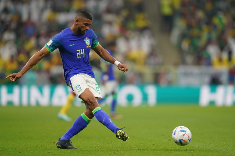 布雷默:法国是最强的国家队之一,我们表现很好但很遗憾没能获胜