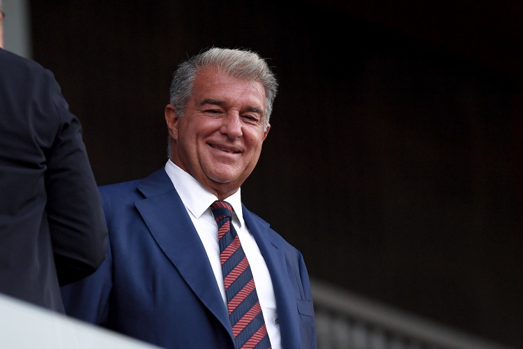 拉波尔塔：裁判总在帮皇马，他们有巴萨恐惧症，皇马试图抹黑我们