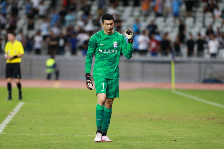 能否得到机会？马镇、李扬、李镇全尚未代表国足出战A级赛