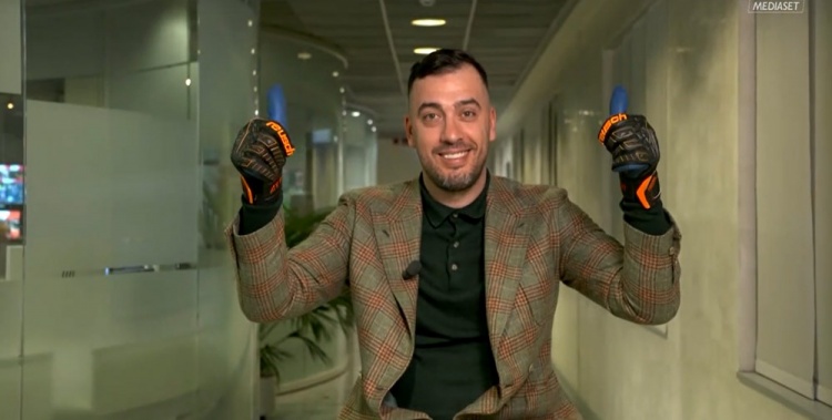 名宿：意甲最佳门将是斯维拉尔 多纳鲁马想追赶布冯还得很长时间