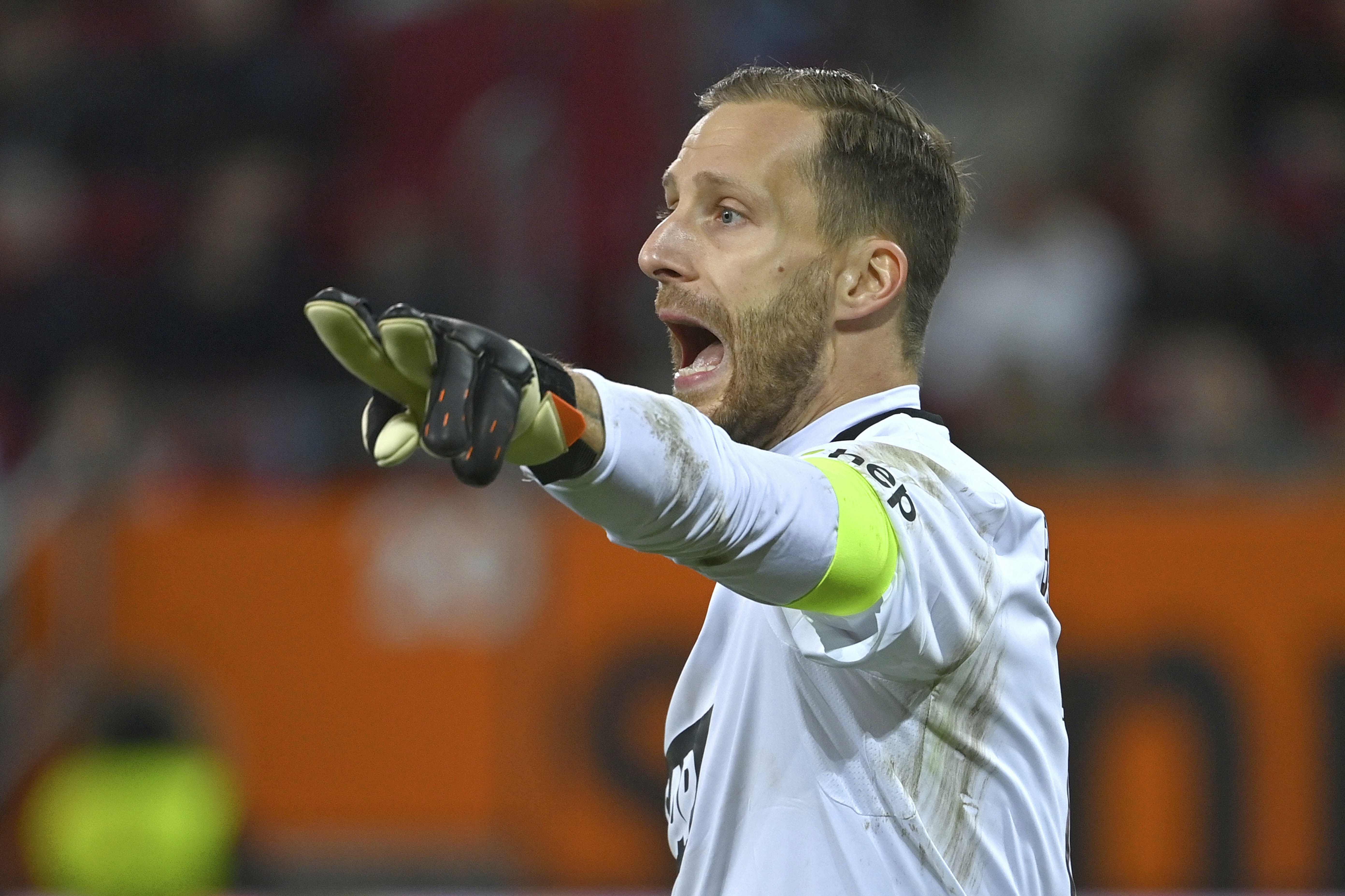 记者：若特狮未及时康复，鲍曼将是世界杯头号门将、努贝尔二门