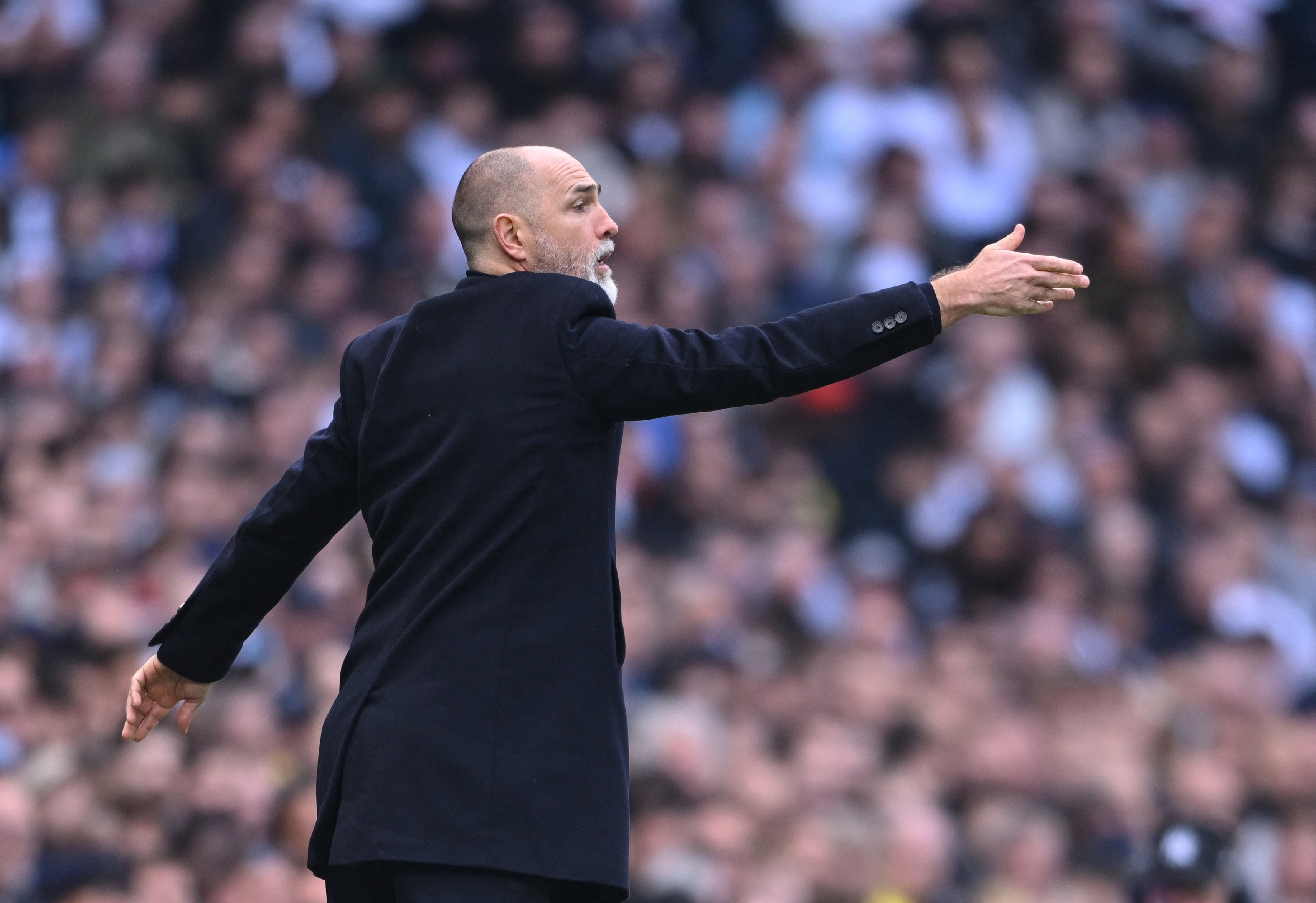 热刺球迷信托谈图多尔下课：希望剩余时间里，俱乐部能做明智选择