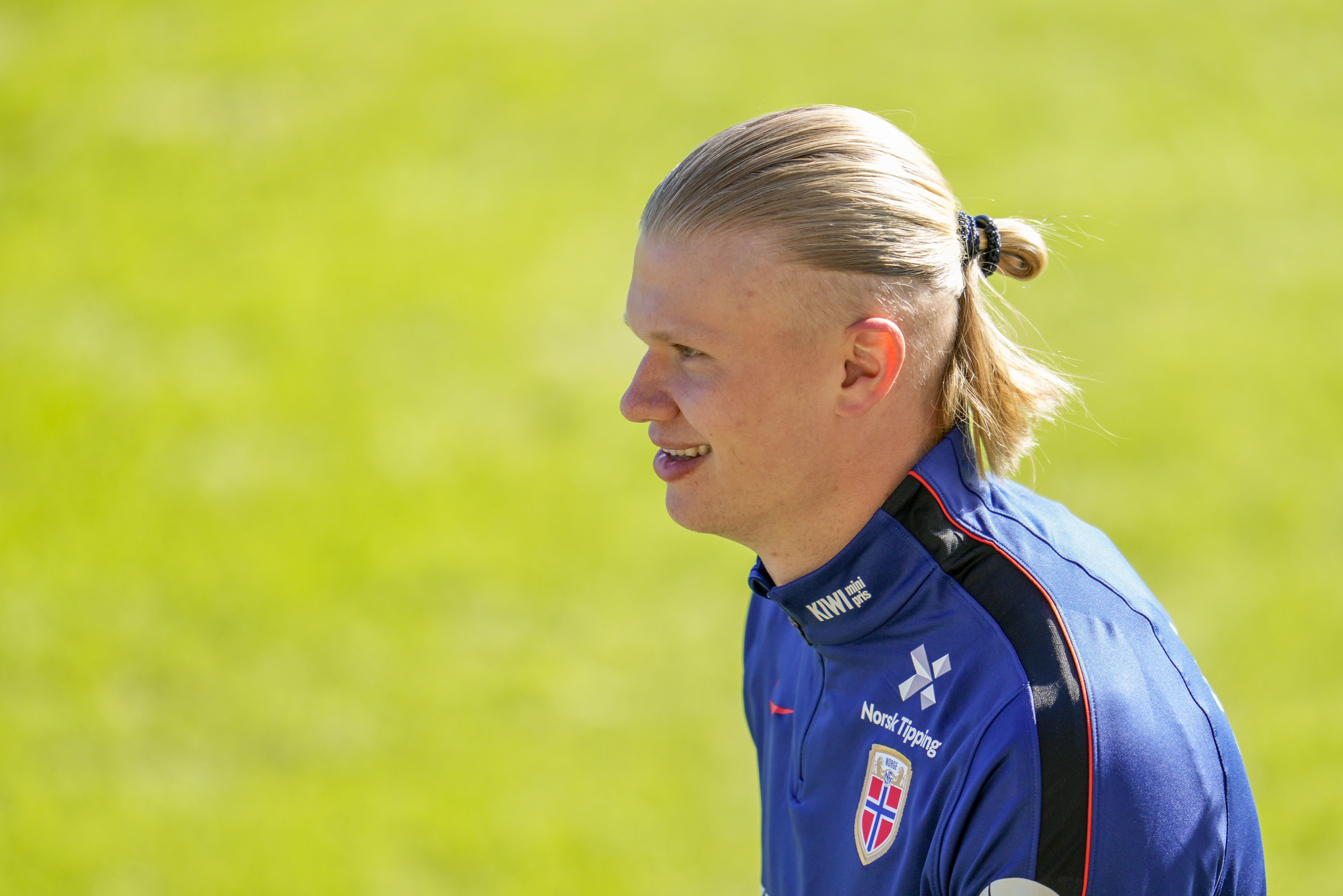 曼晚:哈兰德将在对阵瑞士时首发 挪威主帅不希望让他过度负荷