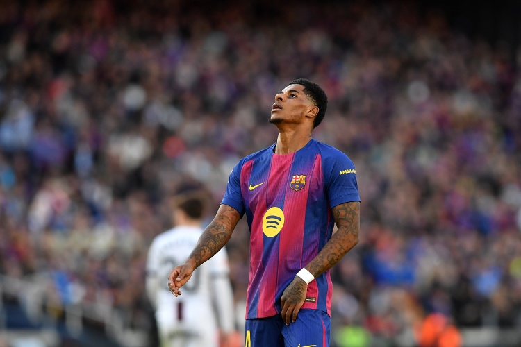 曼晚谈曼联对外租球员计划:出售拉什福德等人,桑乔自由身离队