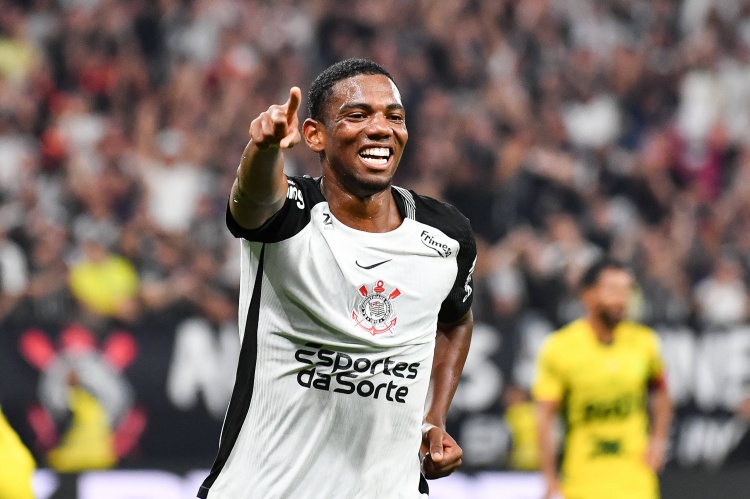 米兰新闻网:米兰拒绝参与竞价,决定放弃引进科林蒂安中场安德烈