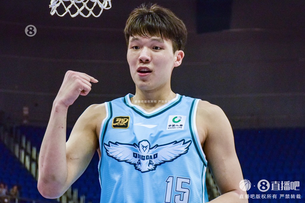继续冲TA专家模拟选秀:灰熊50号签选中杨瀚森 顺位再创新高